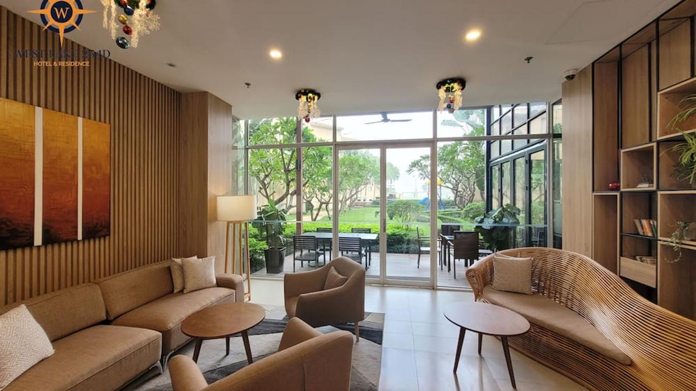 โรงแรม แอนด์ เรสซิเดนซ์ วิล'คิว เวสต์เลค